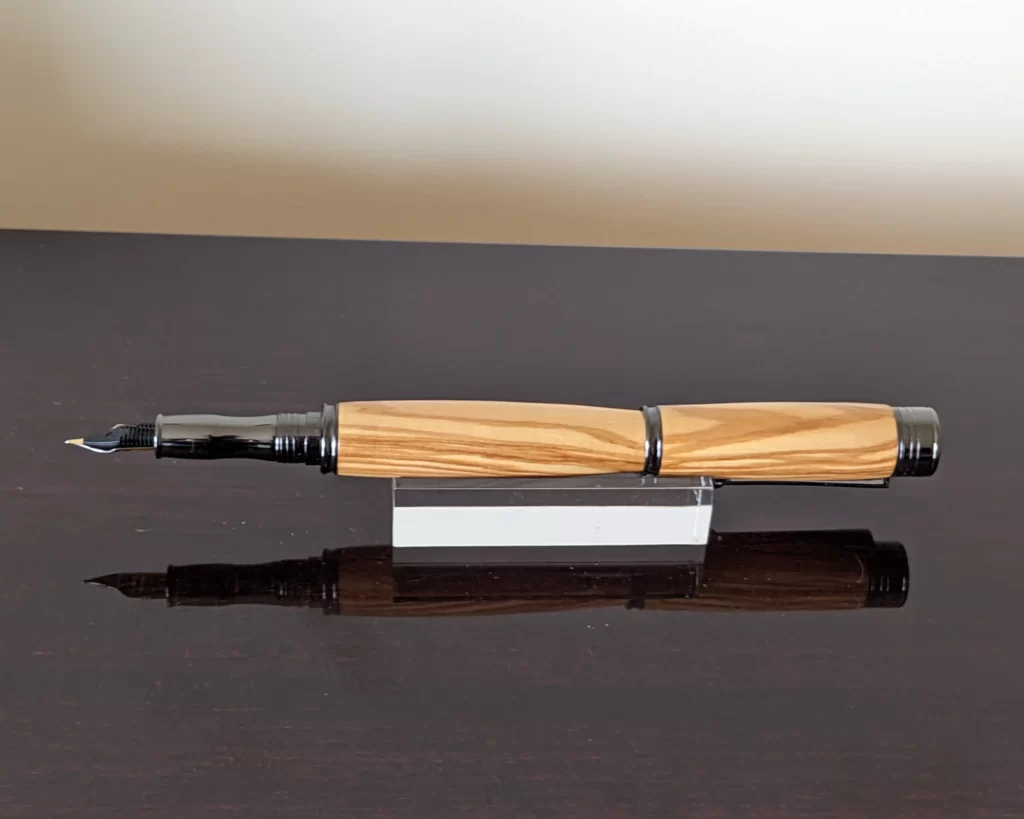 467 Olive Fountain Pen with Gun Metal Fittings