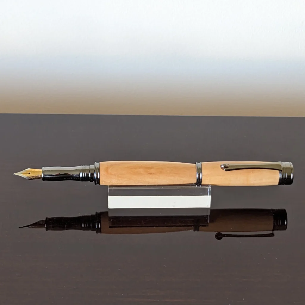 565 Medlar Fountain Pen with Gun Metal Fittings