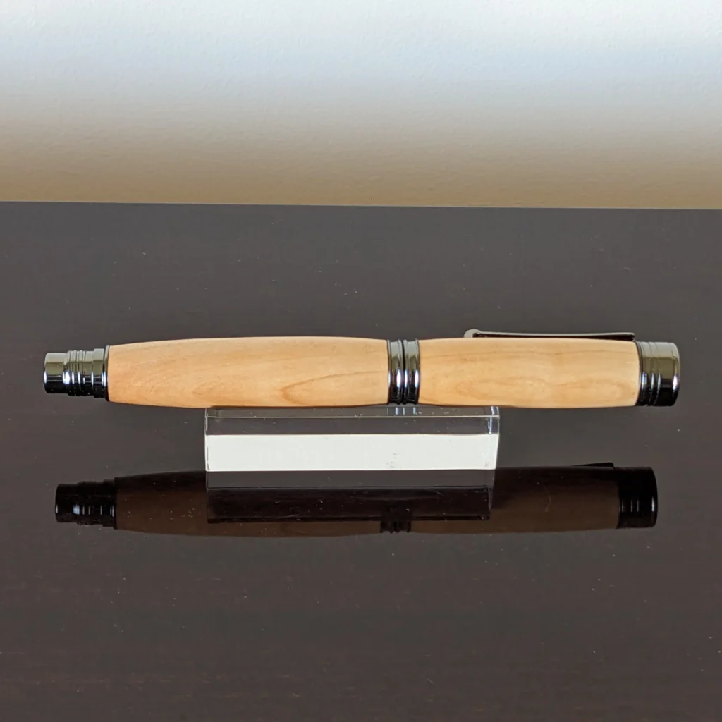 565 Medlar Fountain Pen with Gun Metal Fittings