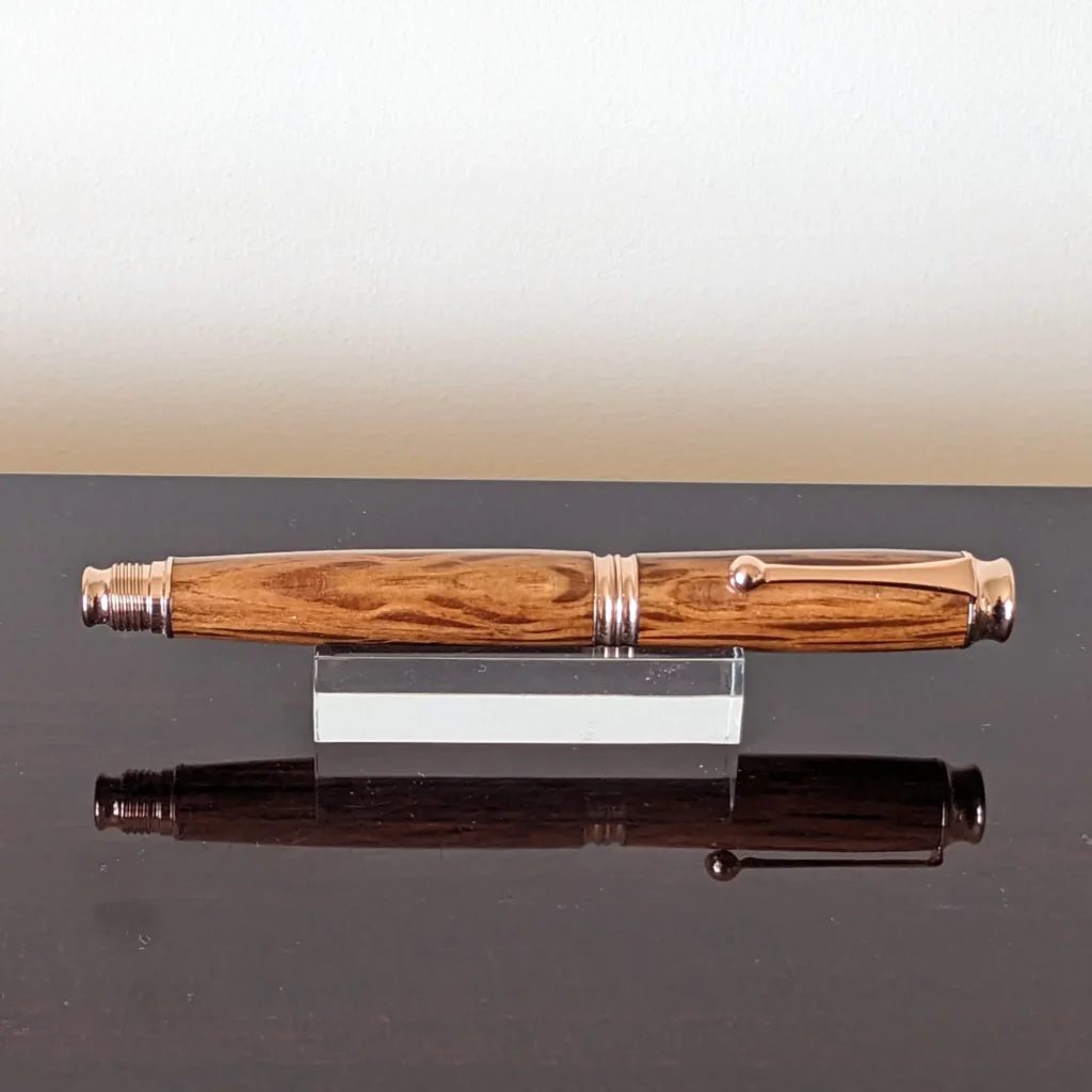 584 Holm Oak Fountain Pen - Rose Gold Fittings