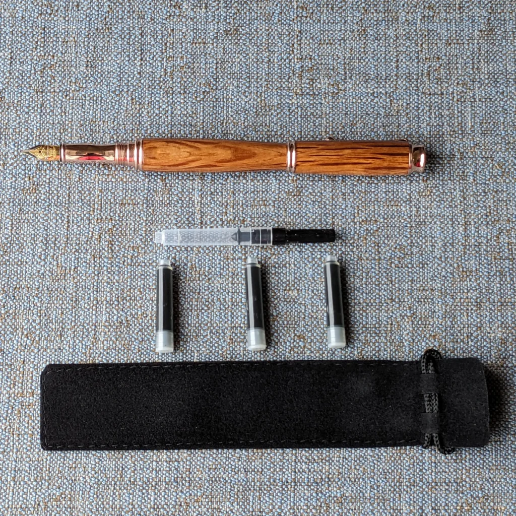 584 Holm Oak Fountain Pen - Rose Gold Fittings