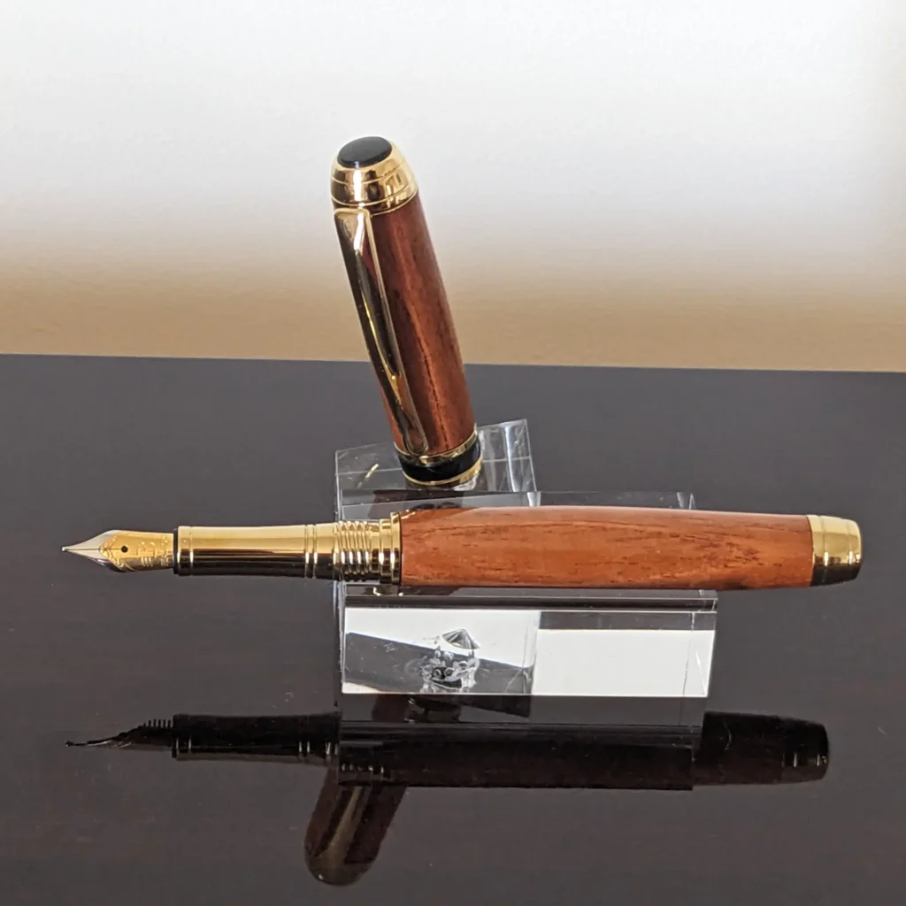 589 Brazilian Mahogany Fountain Pen with Gold and Black Fittings