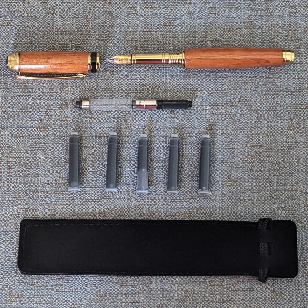 589 Brazilian Mahogany Fountain Pen with Gold and Black Fittings