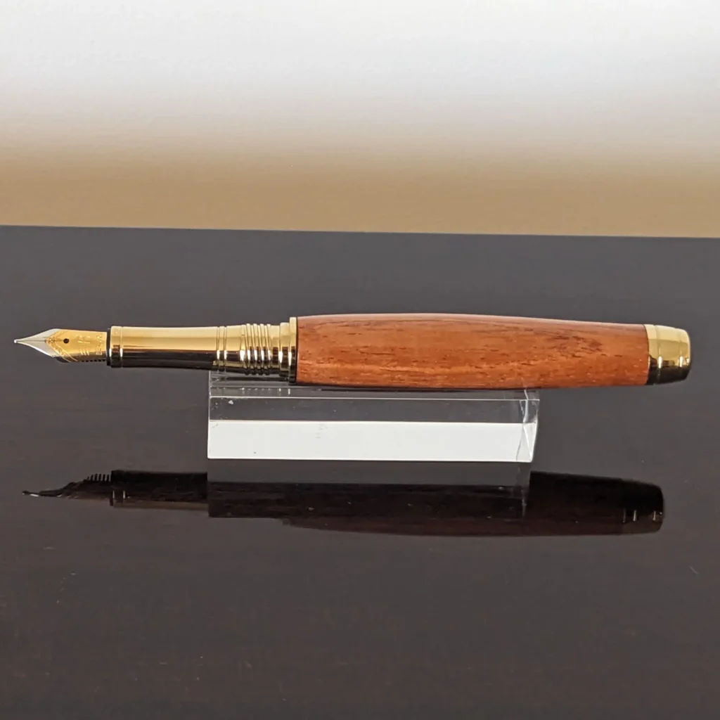 589 Brazilian Mahogany Fountain Pen with Gold and Black Fittings