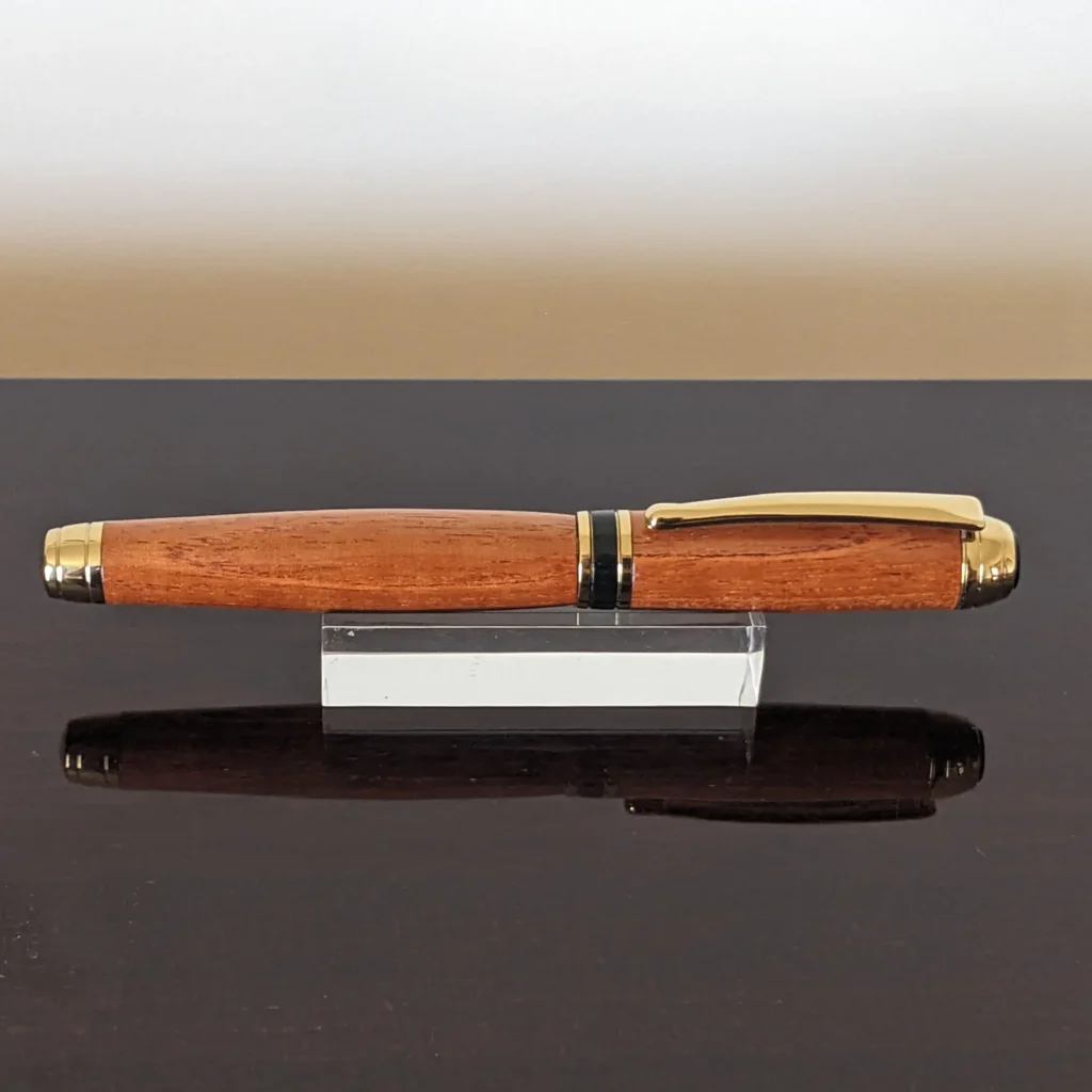 589 Brazilian Mahogany Fountain Pen with Gold and Black Fittings