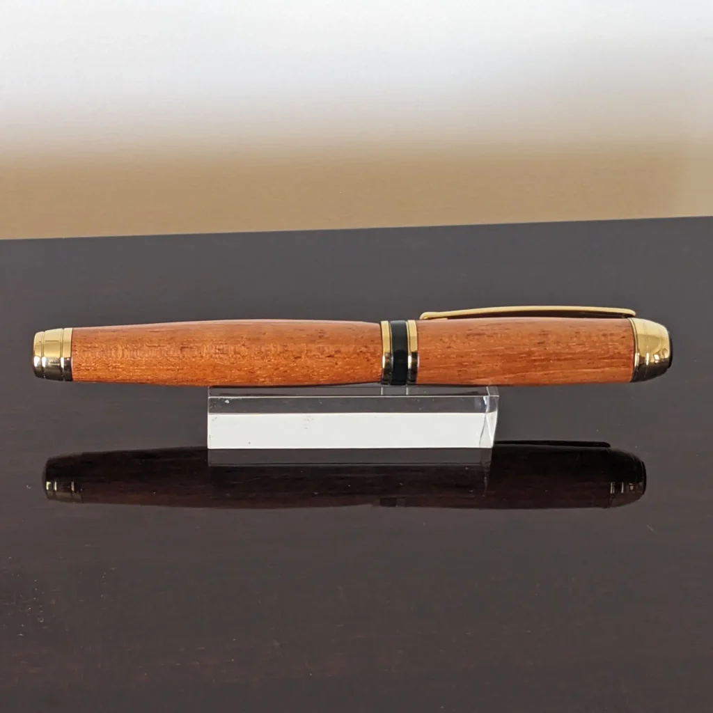 589 Brazilian Mahogany Fountain Pen with Gold and Black Fittings
