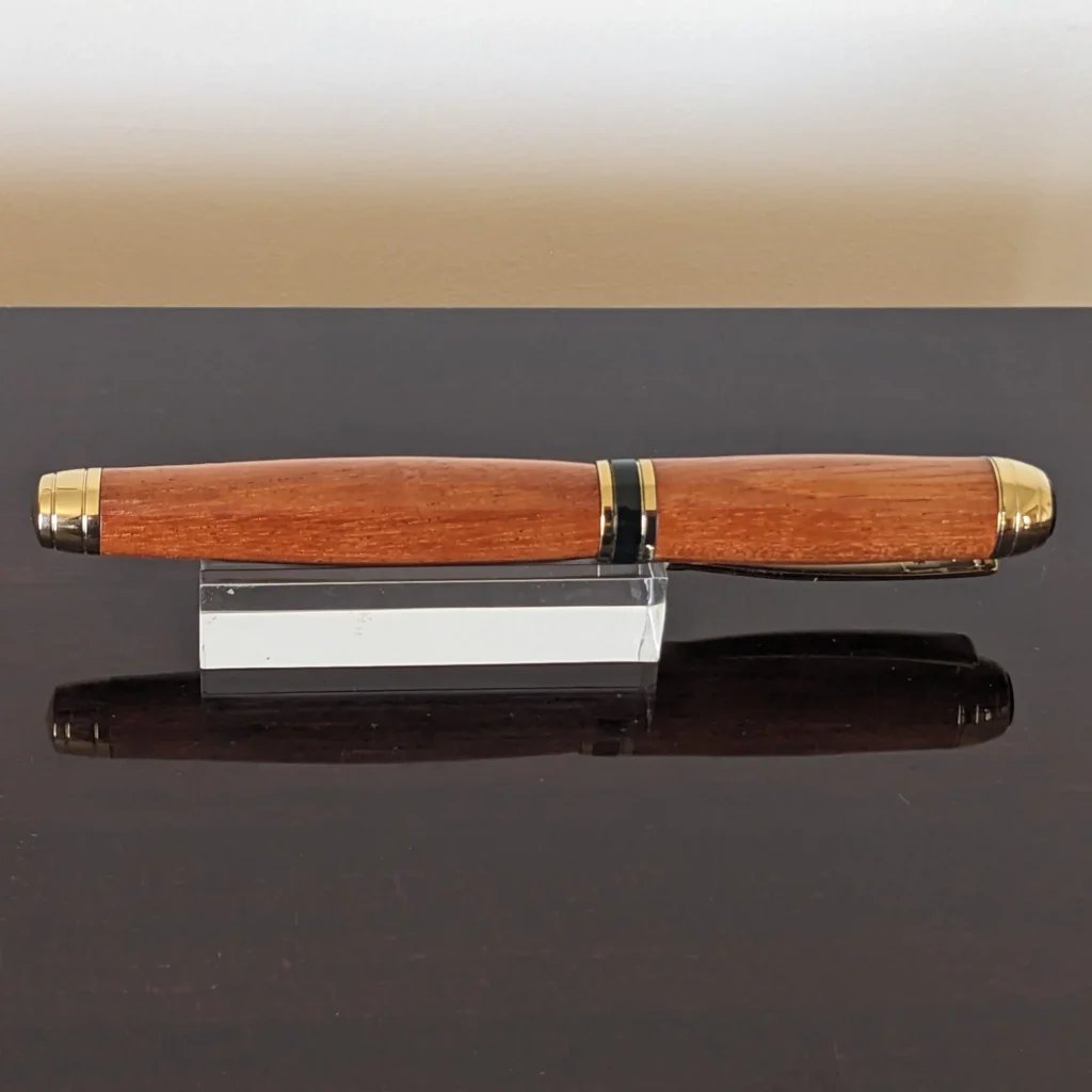 589 Brazilian Mahogany Fountain Pen with Gold and Black Fittings