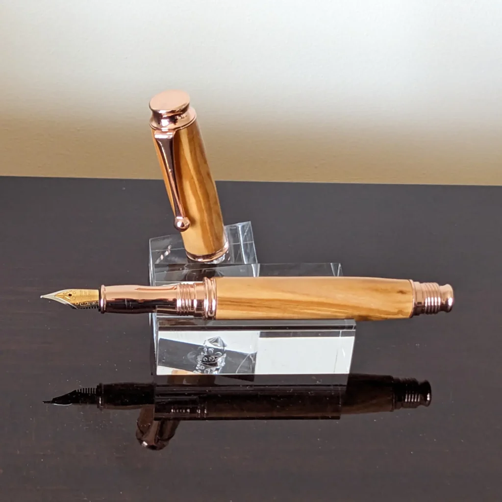 Olive Wood Fountain Pen with Rose Gold Plated Fittings (471)