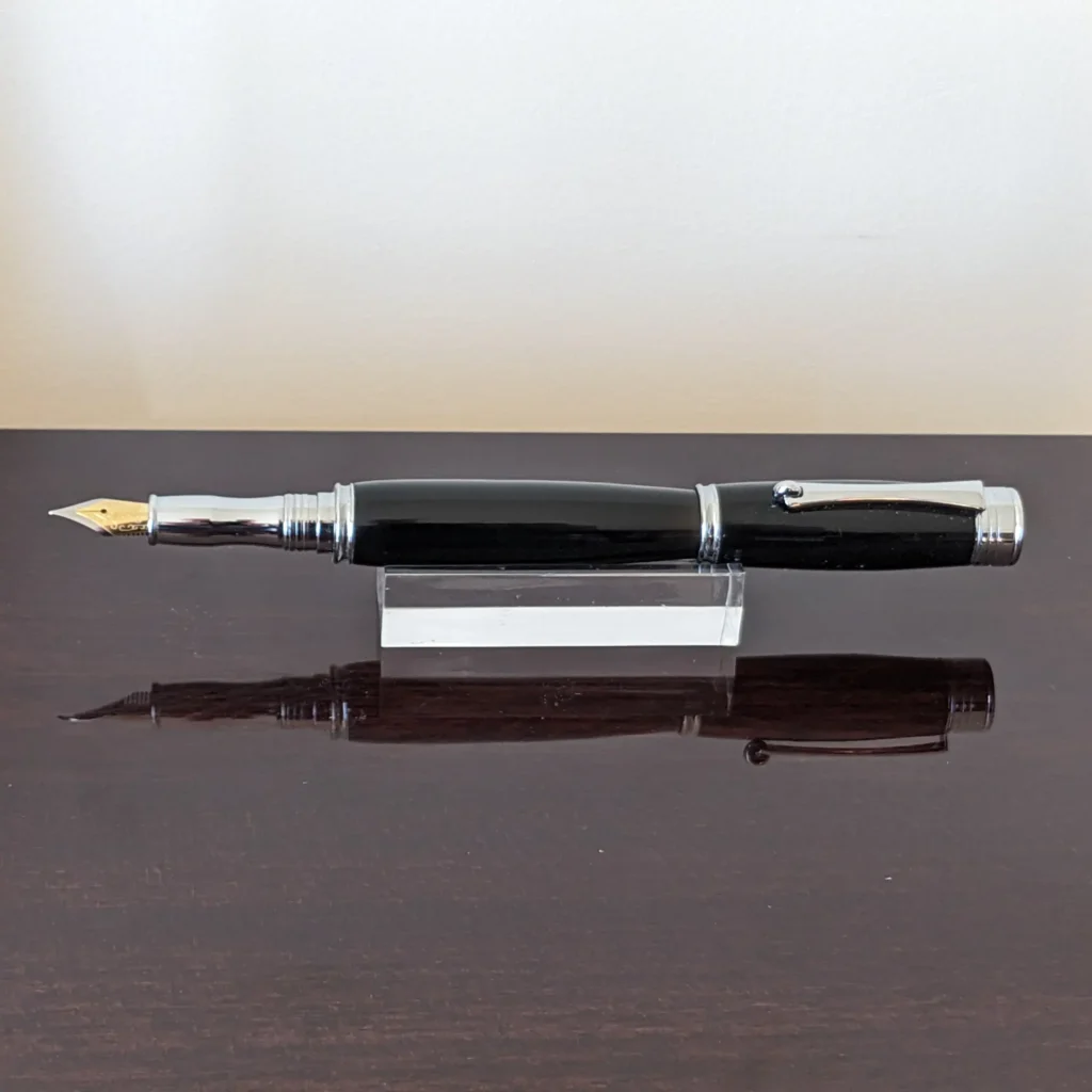 706 Black Fountain Pen with Chrome Fittings