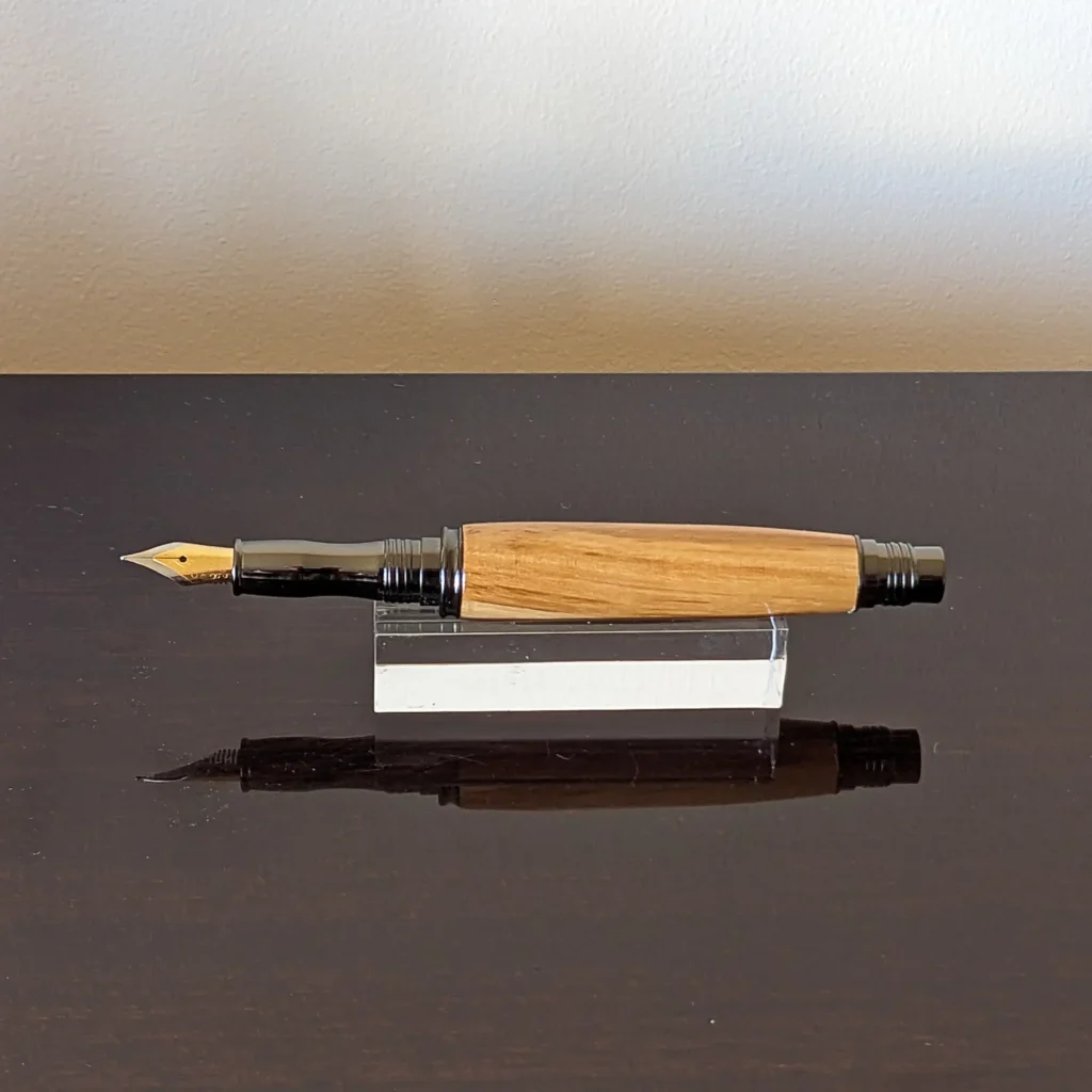 Olive Fountain Pen with Gun Metal Fittings (781)