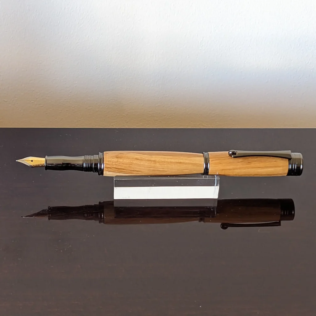 Olive Fountain Pen with Gun Metal Fittings (781)