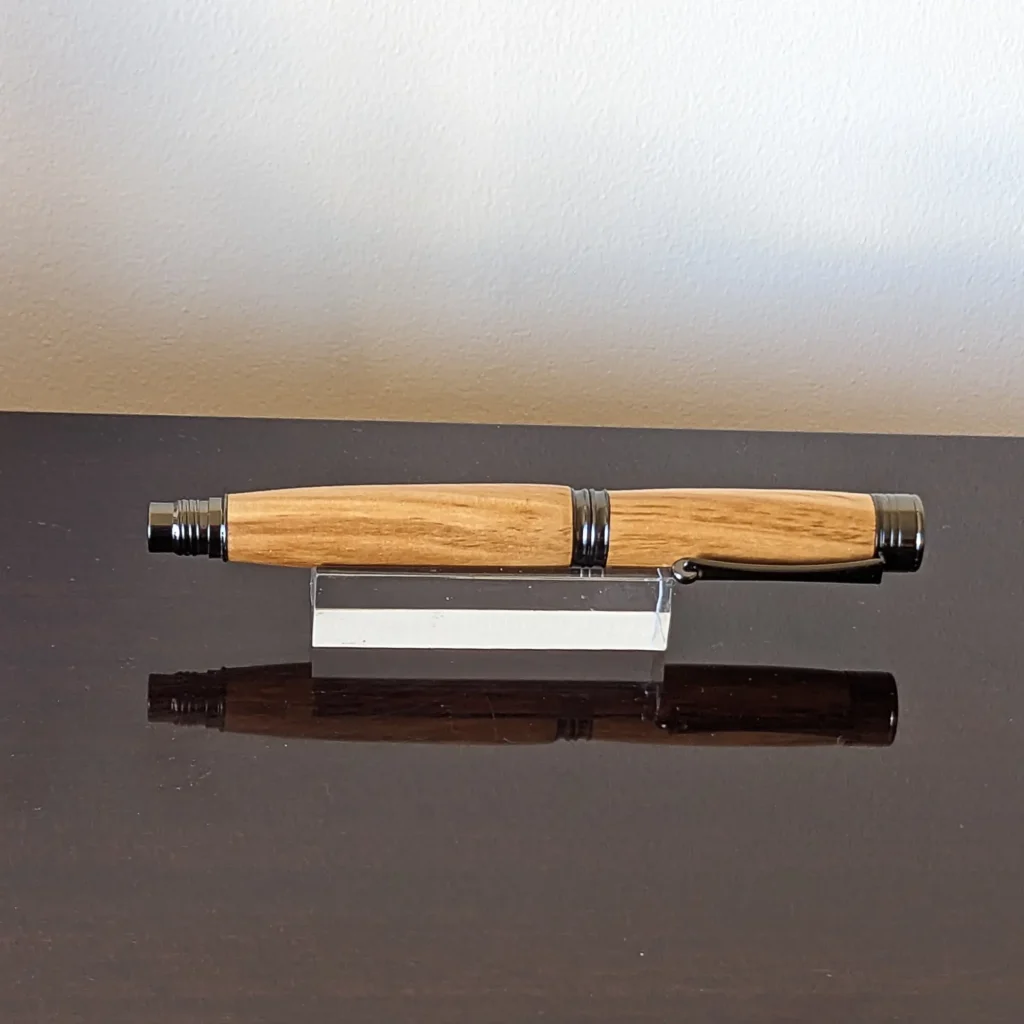 Olive Fountain Pen with Gun Metal Fittings (781)