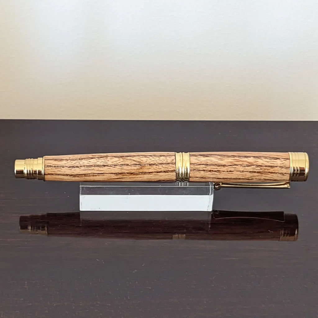 Kentucky Coffeetree Fountain Pen with Gold Plated Fittings (795)