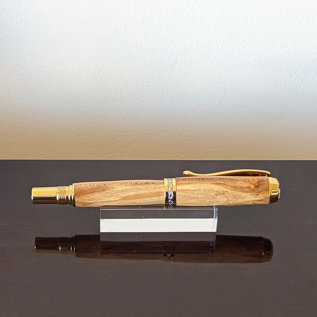 Maple Fountain Pen with Gold Plated Fittings (801)