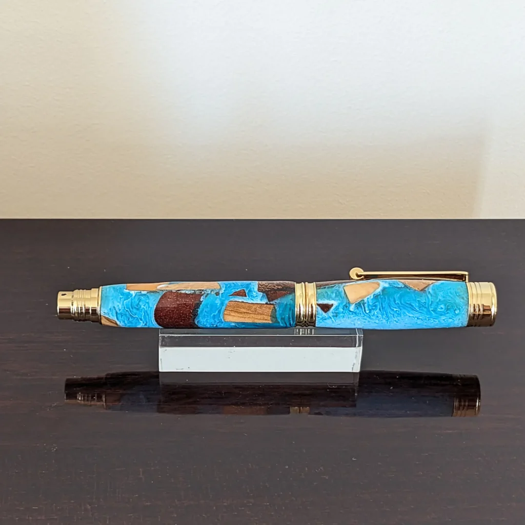 Driftwood Fountain Pen with Gold Plated Fittings (814)
