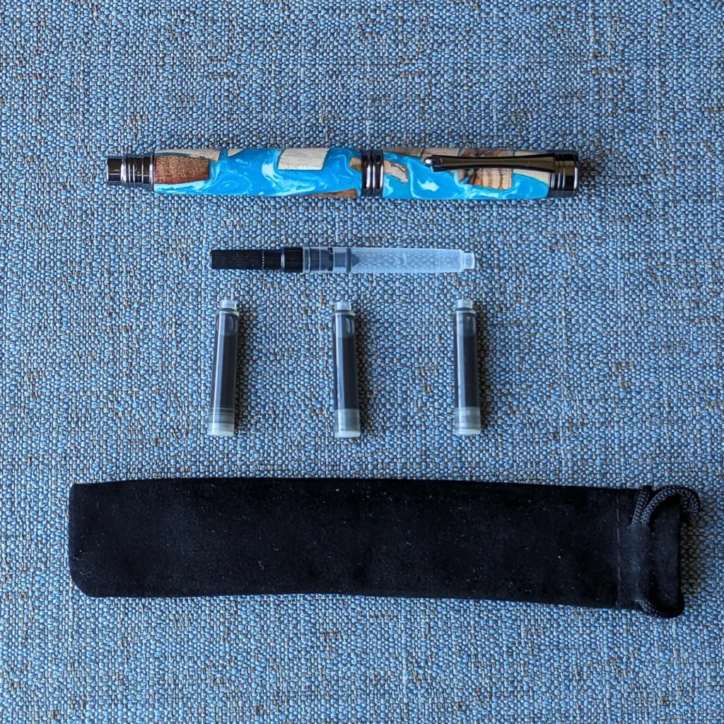 Driftwood Fountain Pen with Gun Metal Fittings (844)