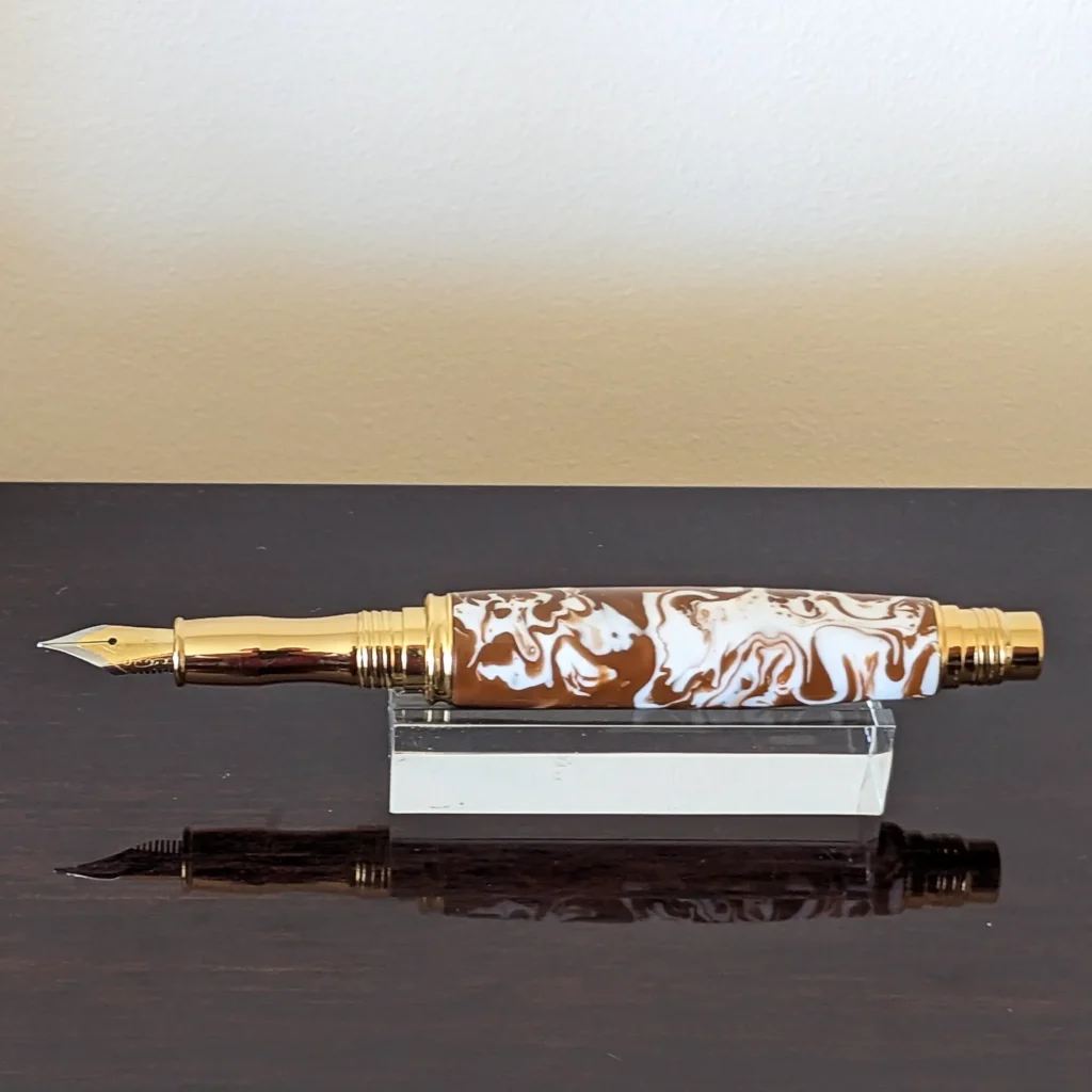 Coffee and Cream Fountain Pen with Gold Plated Fittings (850)