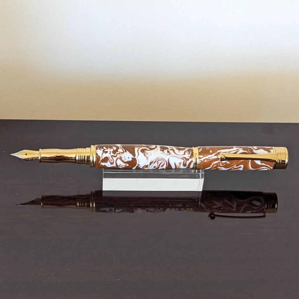 Coffee and Cream Fountain Pen with Gold Plated Fittings (850)