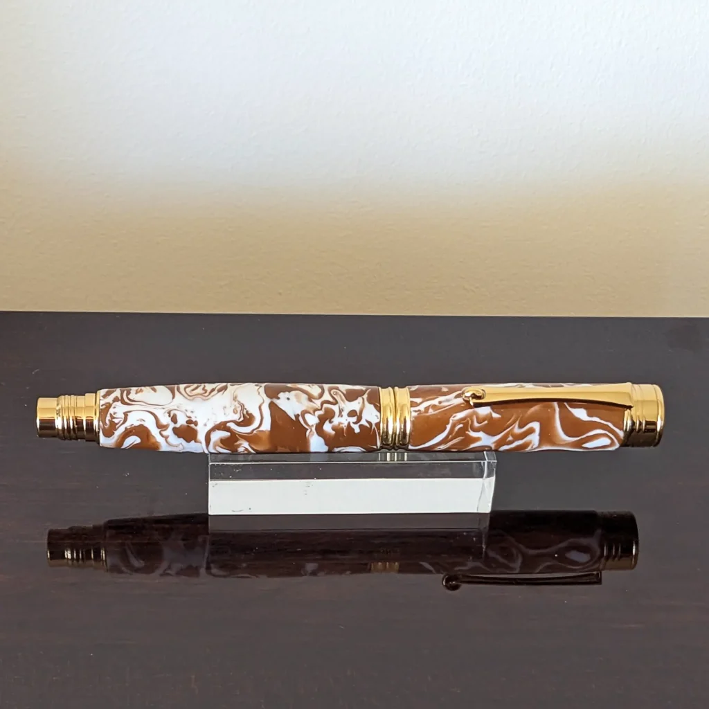 Coffee and Cream Fountain Pen with Gold Plated Fittings (850)