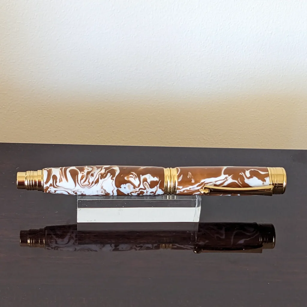 Coffee and Cream Fountain Pen with Gold Plated Fittings (850)