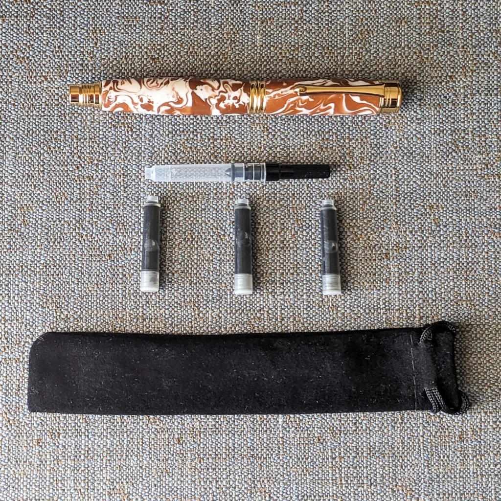 Coffee and Cream Fountain Pen with Gold Plated Fittings (850)