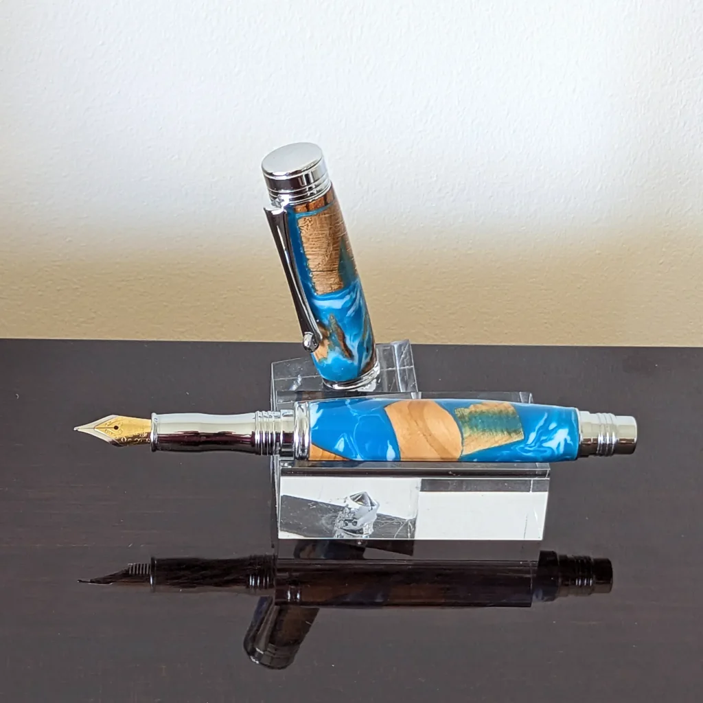 Driftwood Fountain Pen with Chrome Plated Fittings (855)