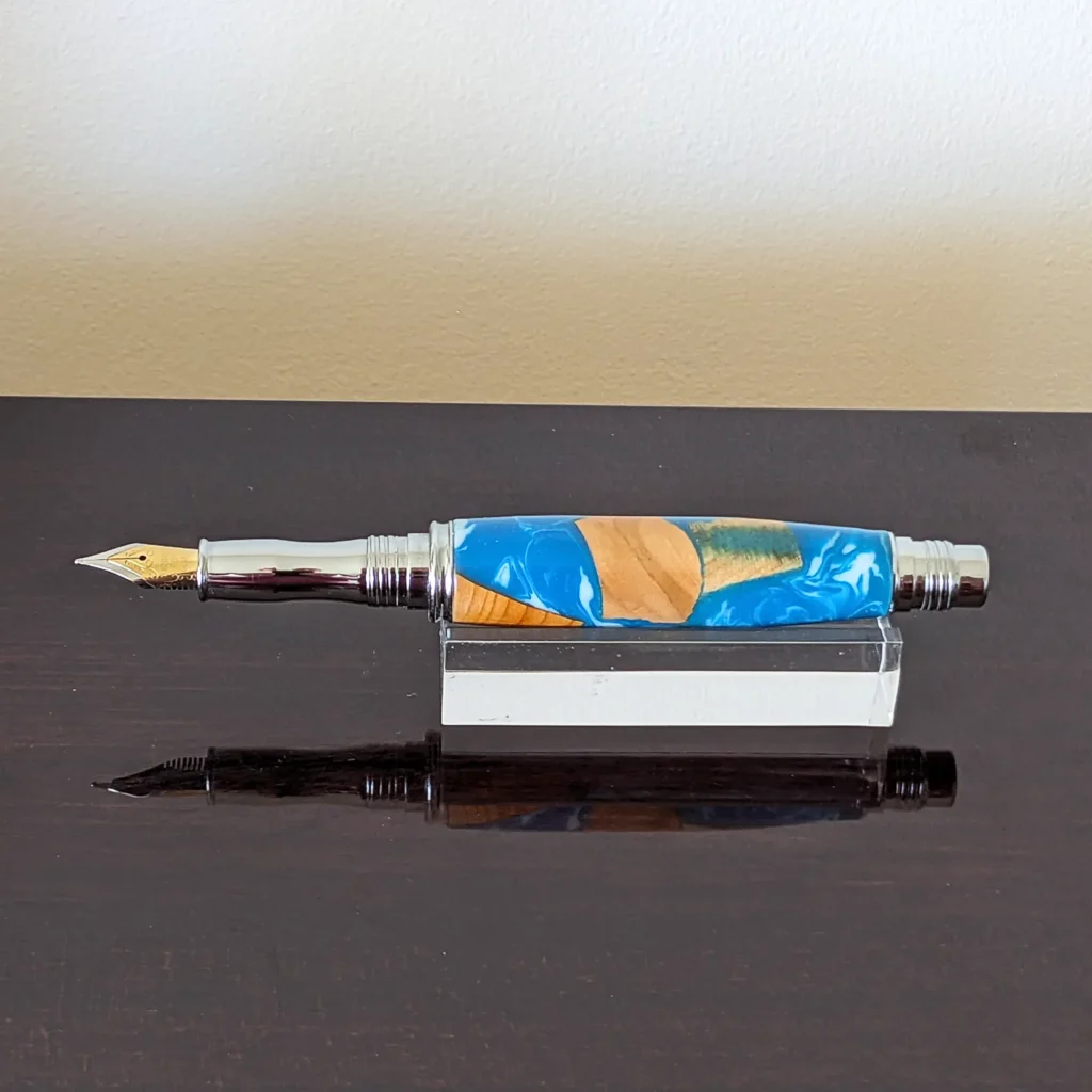 Driftwood Fountain Pen with Chrome Plate Fittings (855)
