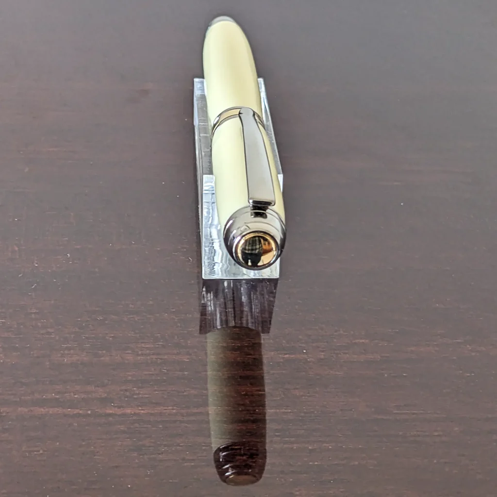 Ivory Resin Fountain pen with Black Titanium and Titanium Gold Fittings (865)
