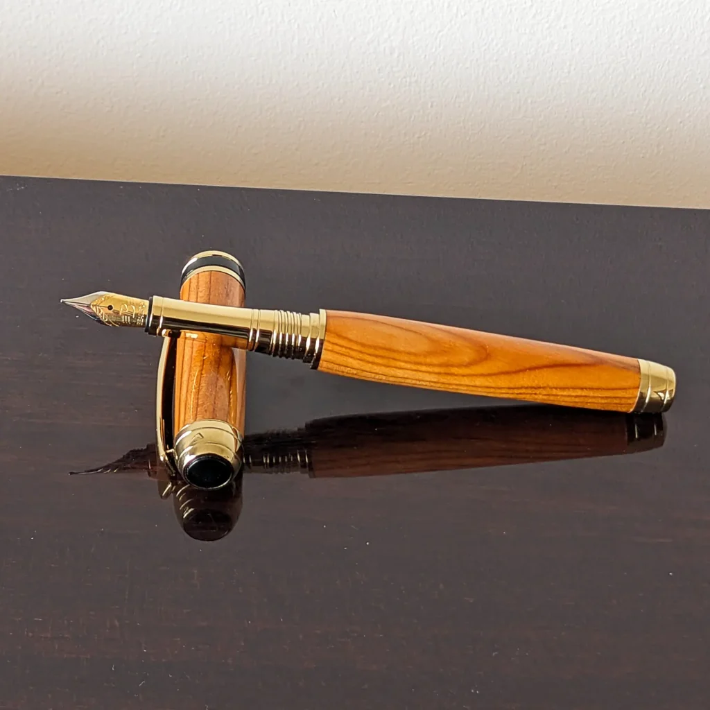 Yew Fountain Pen with Titanium Gold and Black Chrome Fittings (866)