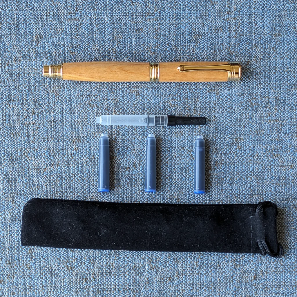 Olive Fountain Pen with Gold Plated Fittings (880)