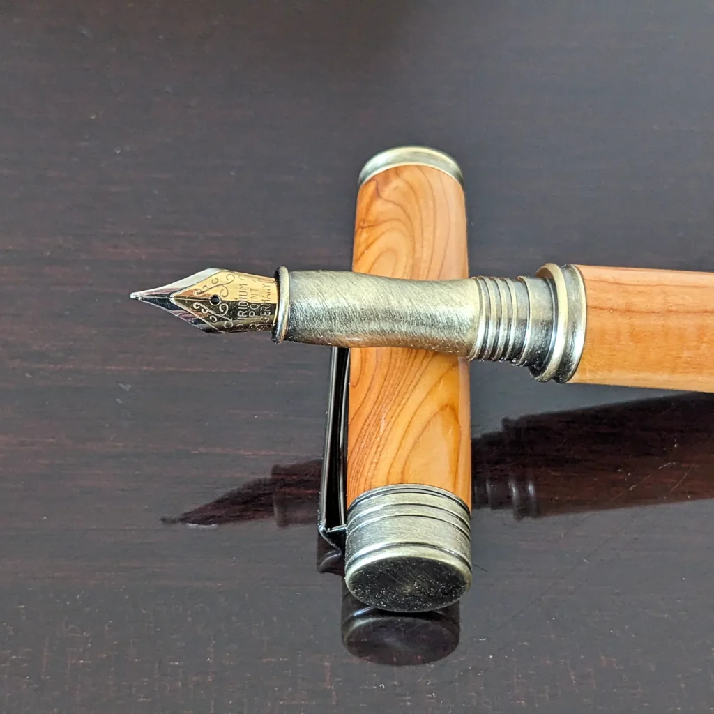 Yew Fountain Pen with Brushed Antique Fittings (887)