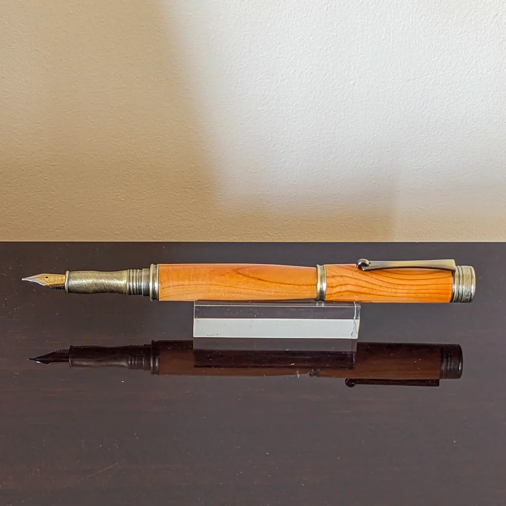 Yew Fountain Pen with Brushed Antique Fittings (887)
