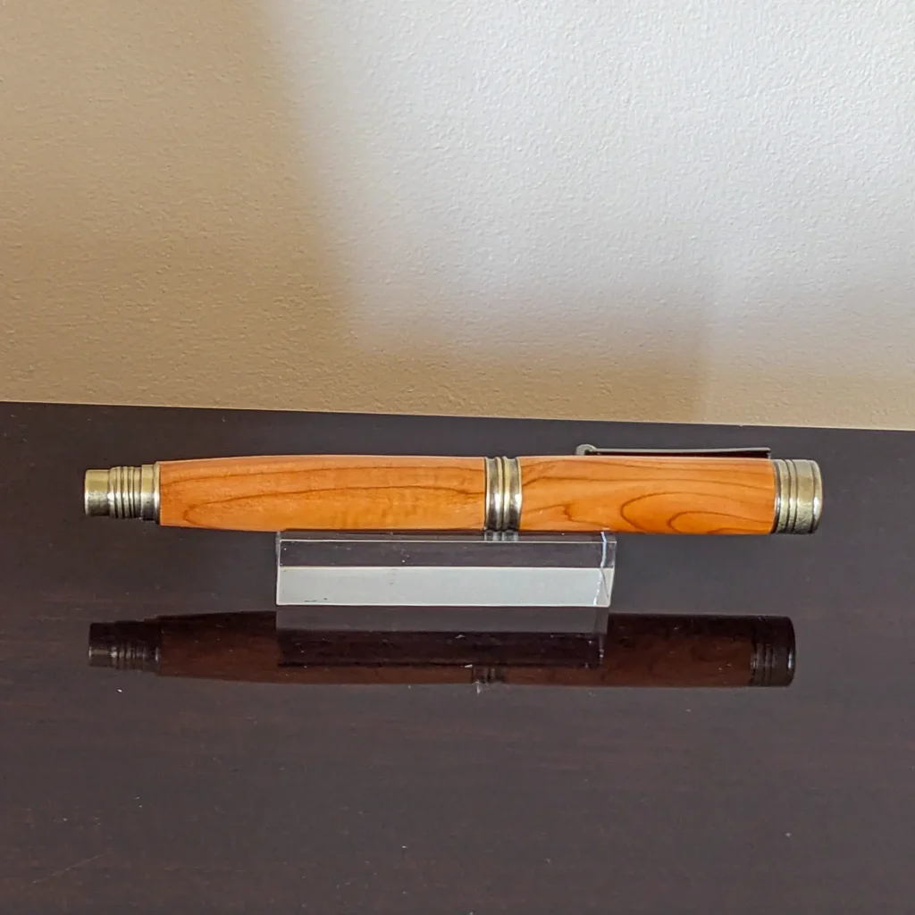 Yew Fountain Pen with Brushed Antique Fittings (887