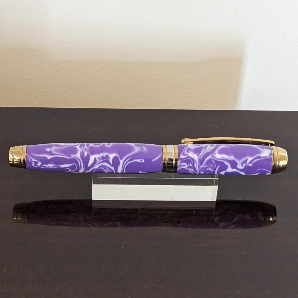 Lilac and White Quality Fountain Pen with Titanium Gold and Rhodium Fittings (895)