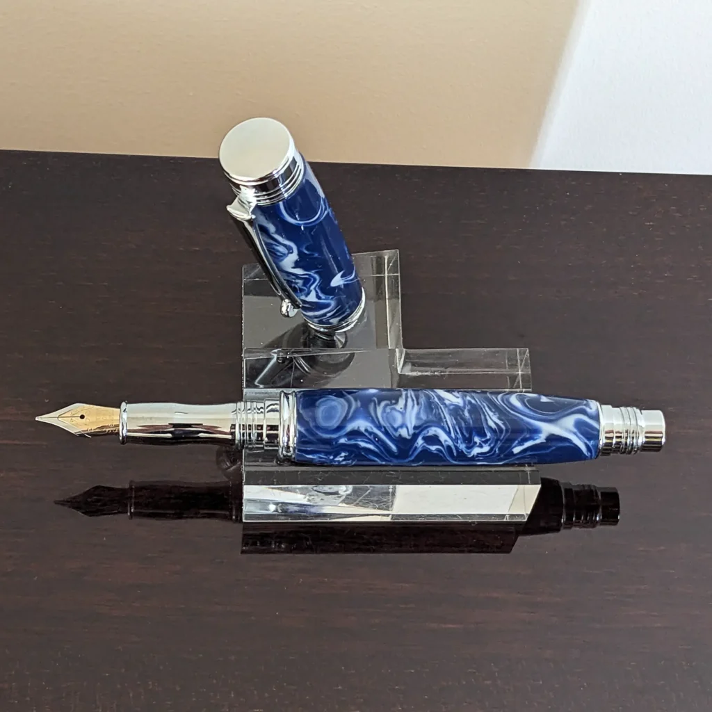 Blue and White Fountain Pen with Chrome Fittings (923)