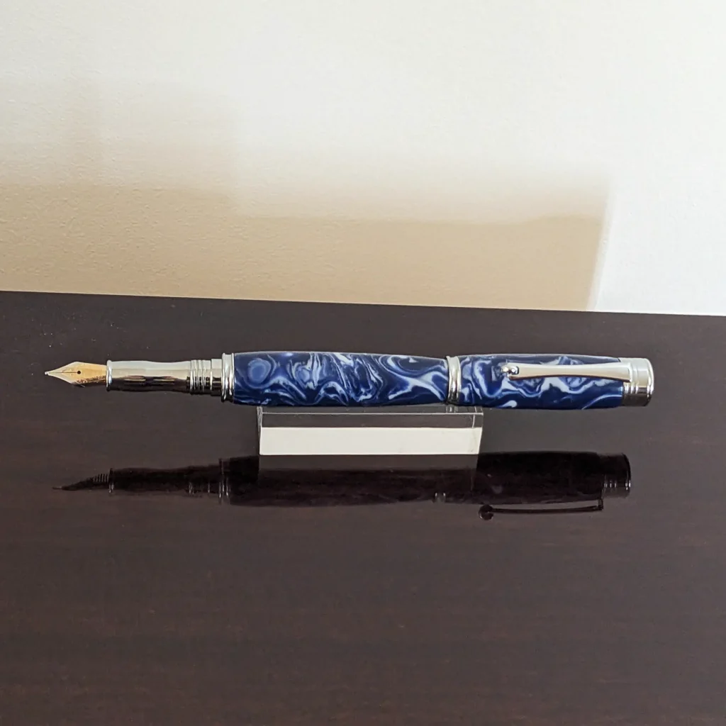 Blue and White Fountain Pen with Chrome Fittings (923)