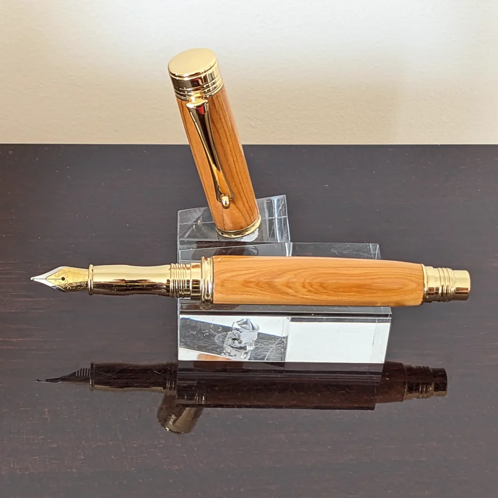 Yew Fountain Pen with Gold Plated Fittings (925)
