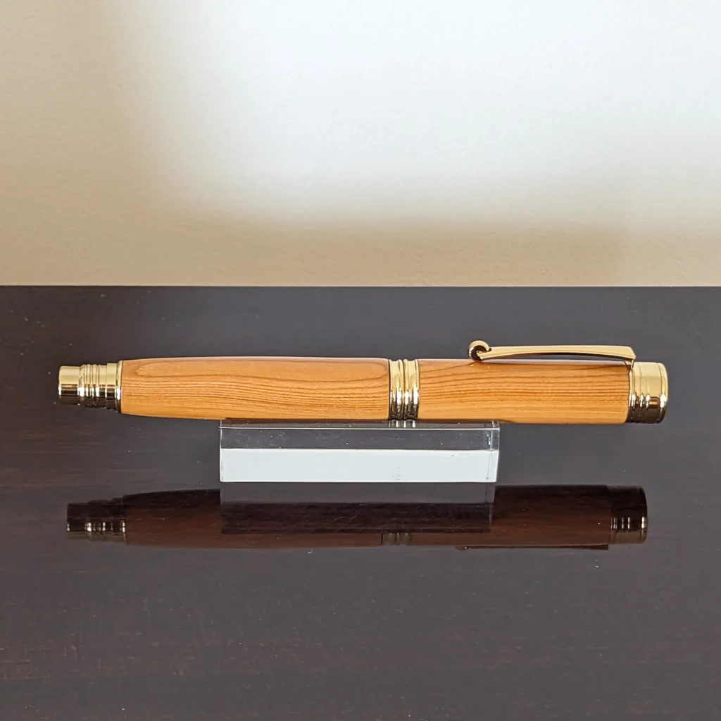 Yew Fountain Pen with Gold Plated Fittings (925)