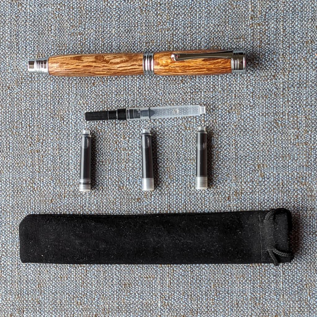 Speckled Oak Fountain Pen with Chrome Plated Fittings (930)