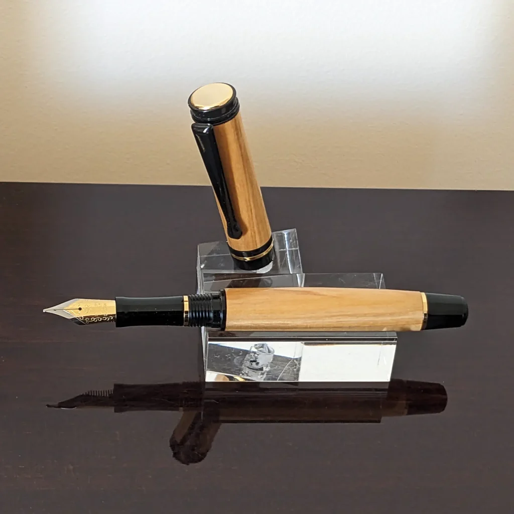 Olive Fountain Pen with Black Chrome and Gold Fittings (931)