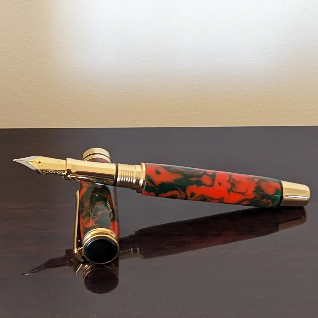 Red and Black Fountain Pen with Gold and Black Fittings (932)