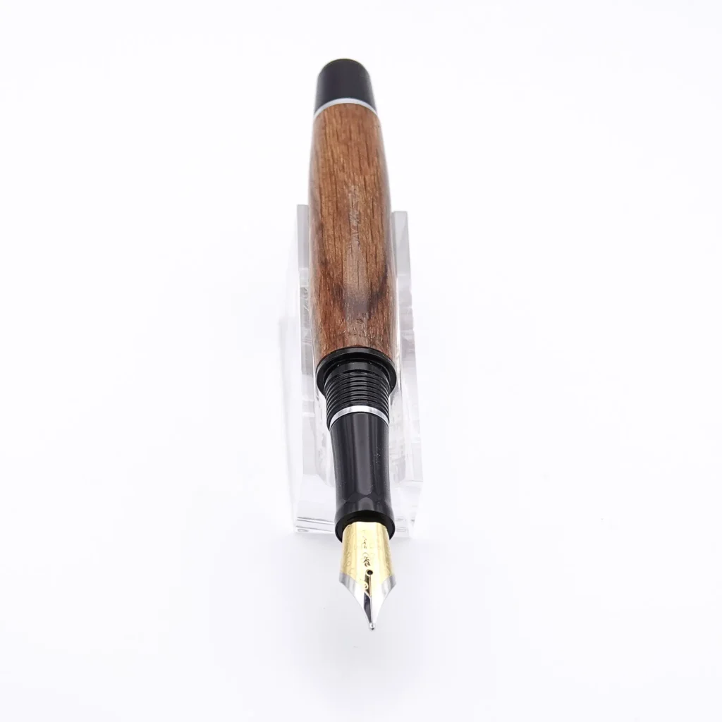 Brown Oak Mid Range Fountain Pen with Black Chrome and Chrome Fittings (594)