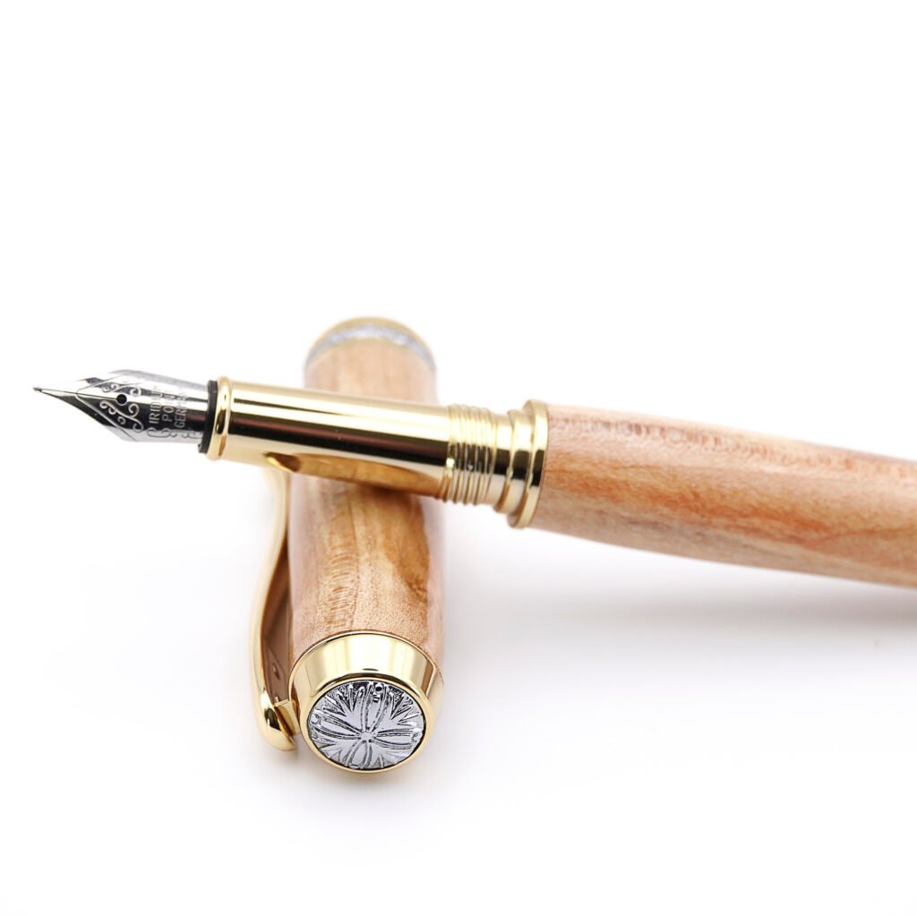 Maple Mid Range Fountain Pen with Gold Plated Fittings (801)