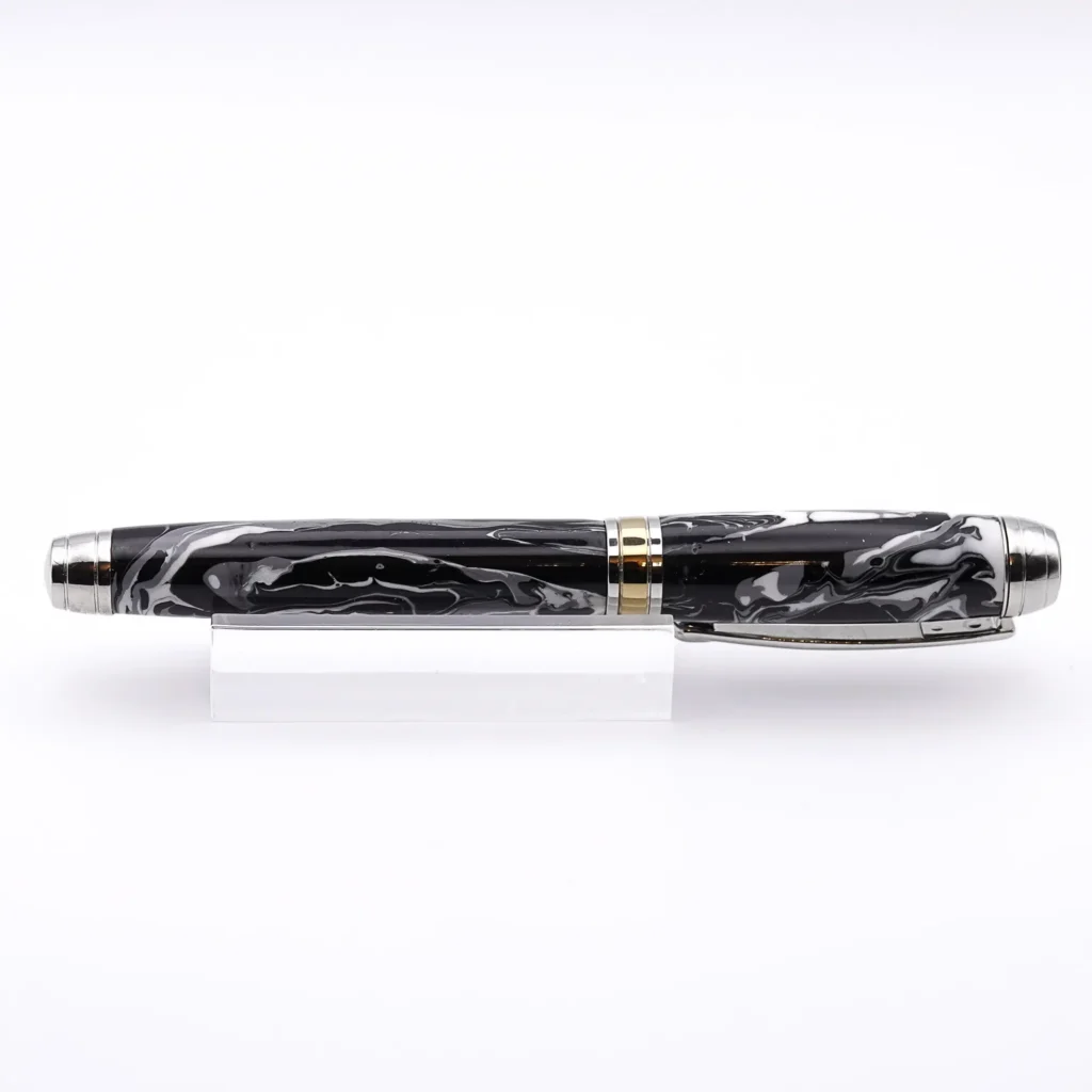 Black and White Luxury Fountain Pen with Rhodium and Titanium Gold (894)