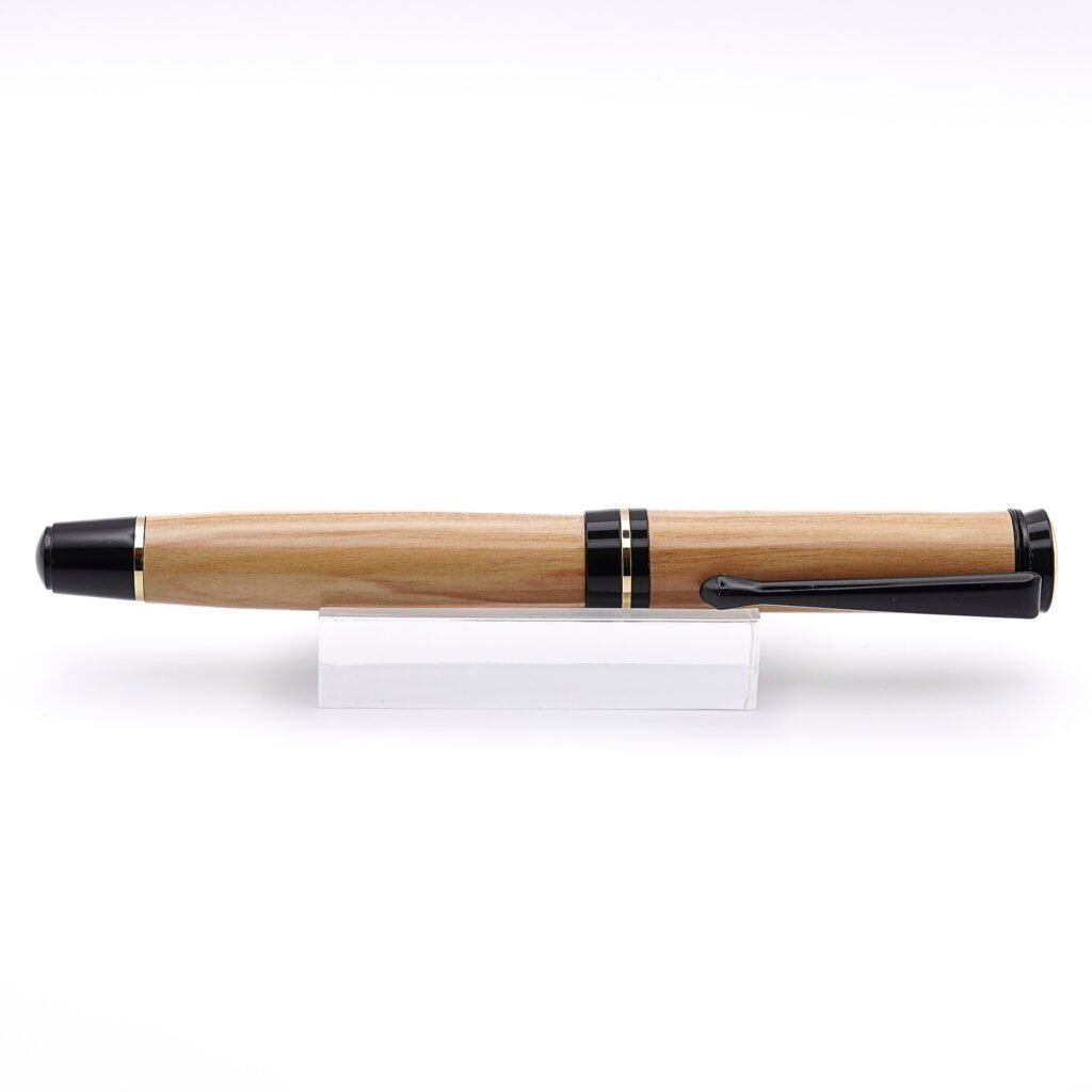 Olive Fountain Pen with Black and Gold Plated Fittings (931)