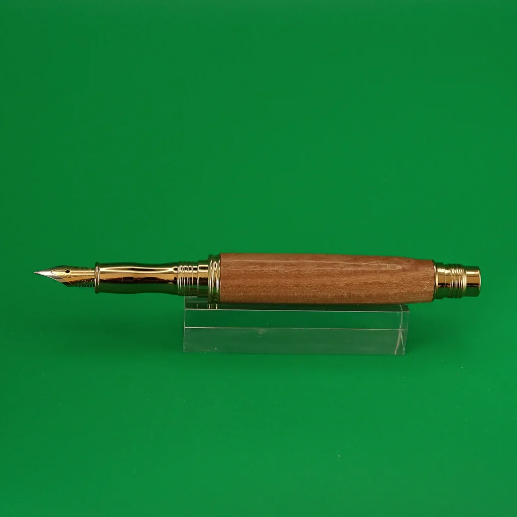 Elm Fountain Pen with Gold Plated Fittings (946)