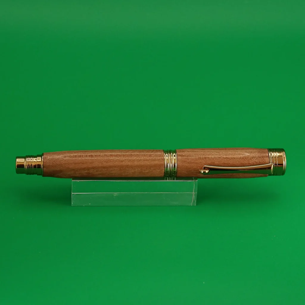 Elm Fountain Pen with Gold Plated Fittings (946)