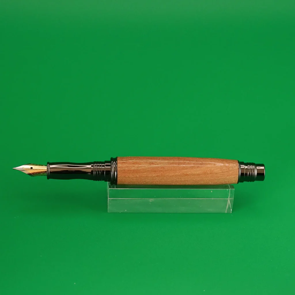 Elm Fountain Pen with Gun Metal Fittings (948)