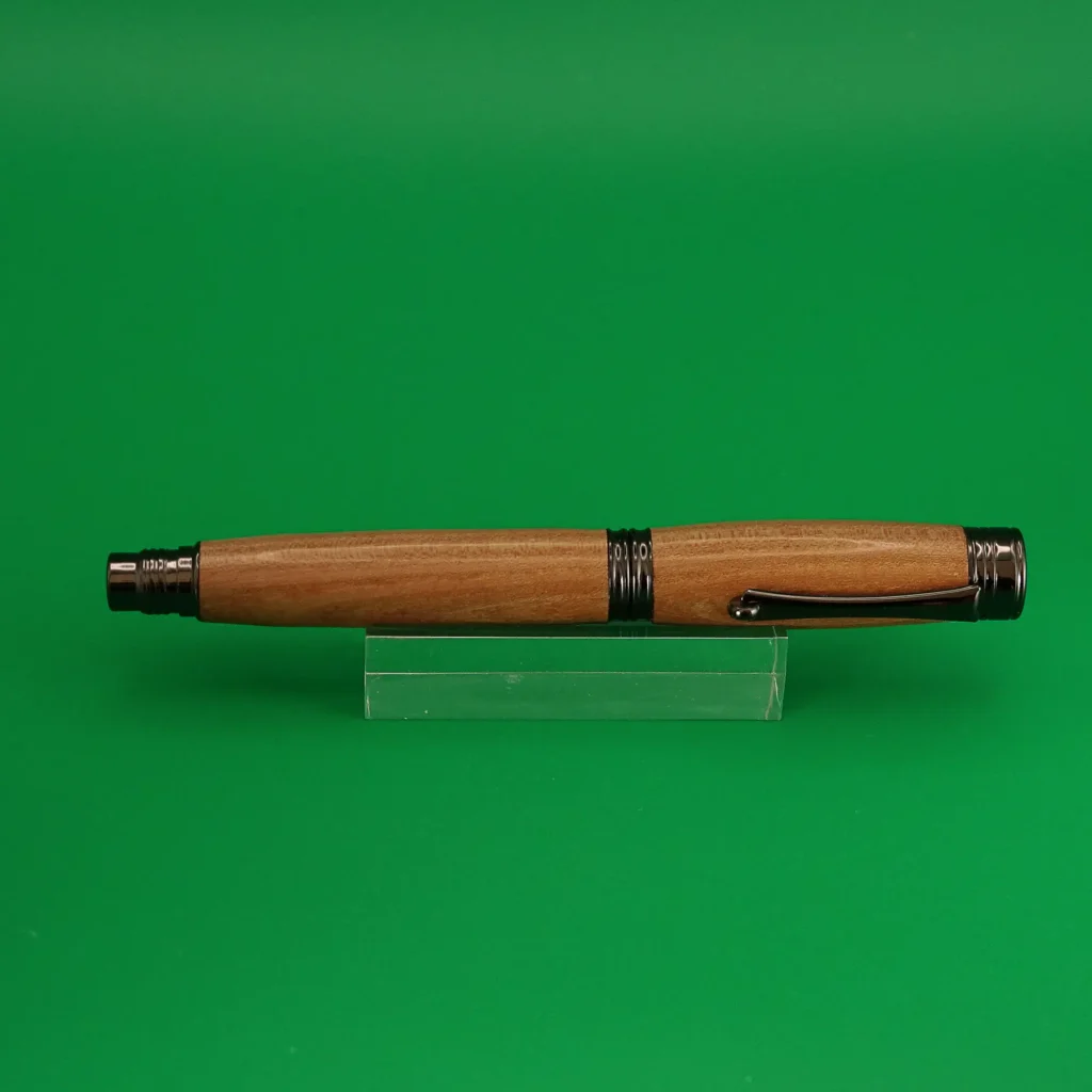 Elm Fountain Pen with Gun Metal Fittings (948)
