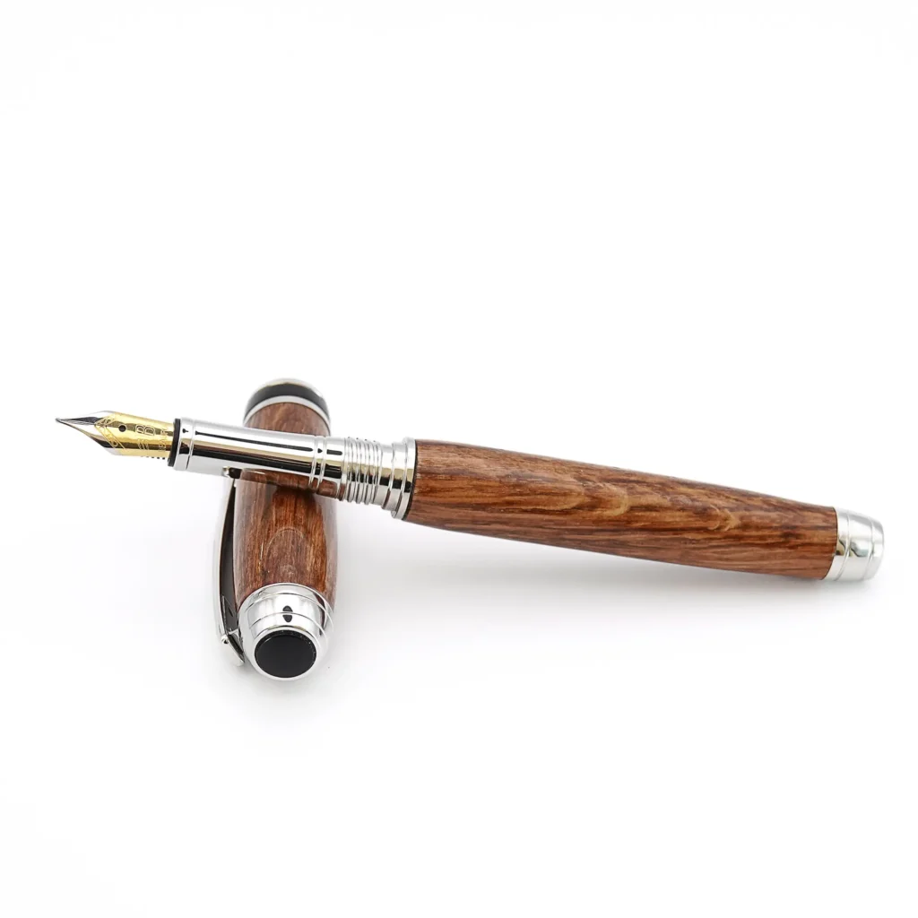 Brown Oak Luxury Fountain Pen with Rhodium and Black Chrome Fittings (960)